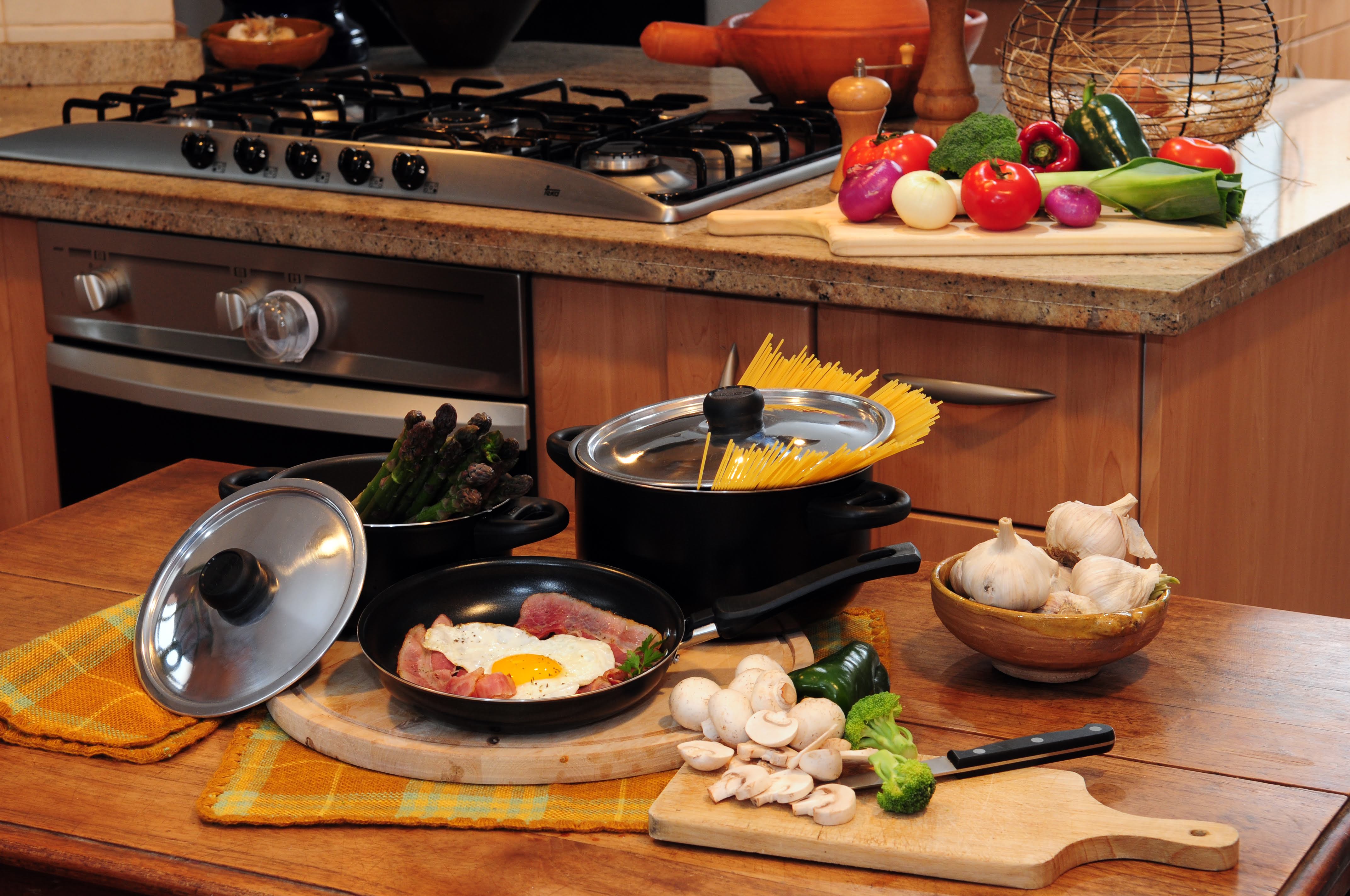Pots Kitchen